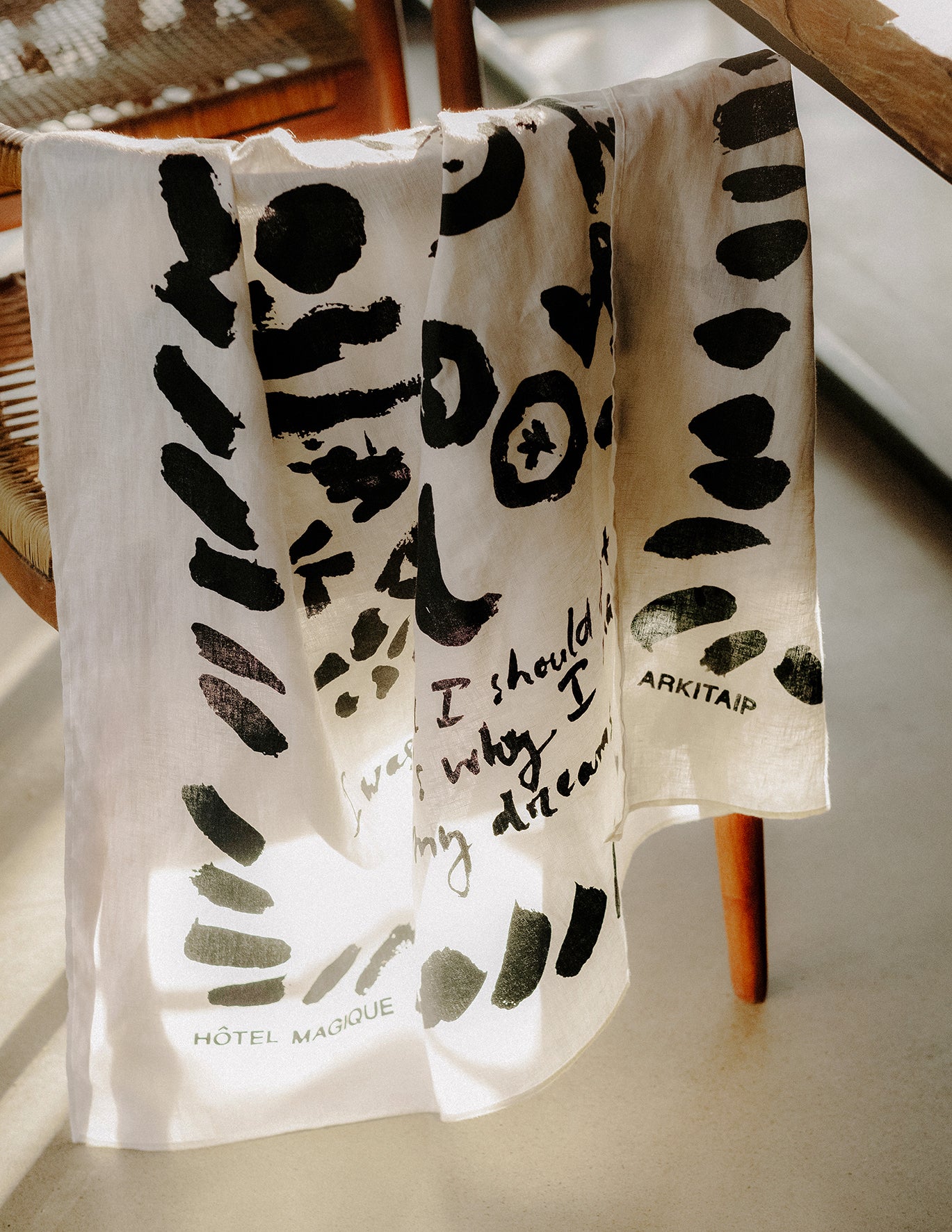 Dreamer scarf x Arkitaip